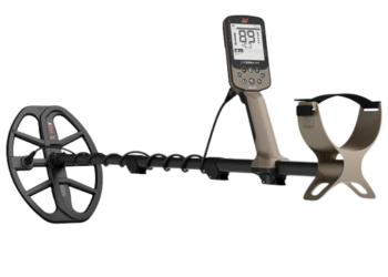 Minelab X-Terra Elite Metal Detector Powered by Multi-IQ